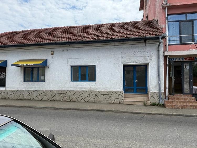 Spațiu comercial, de 40 mp, în Exterior Vest
