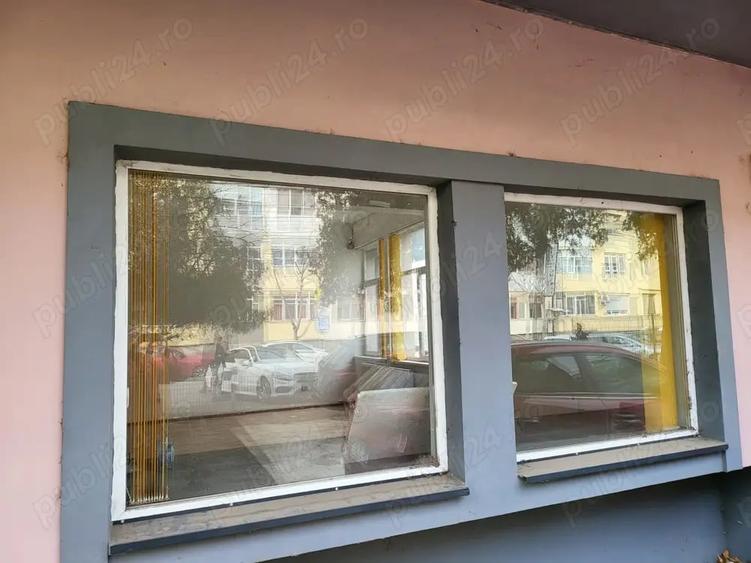 Spațiu comercial, de 20 mp, în Central