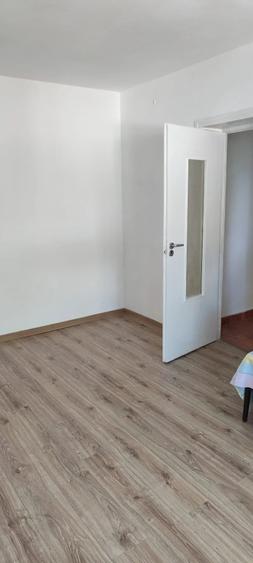 Apartament 3 Camere DE VANZARE - 1
