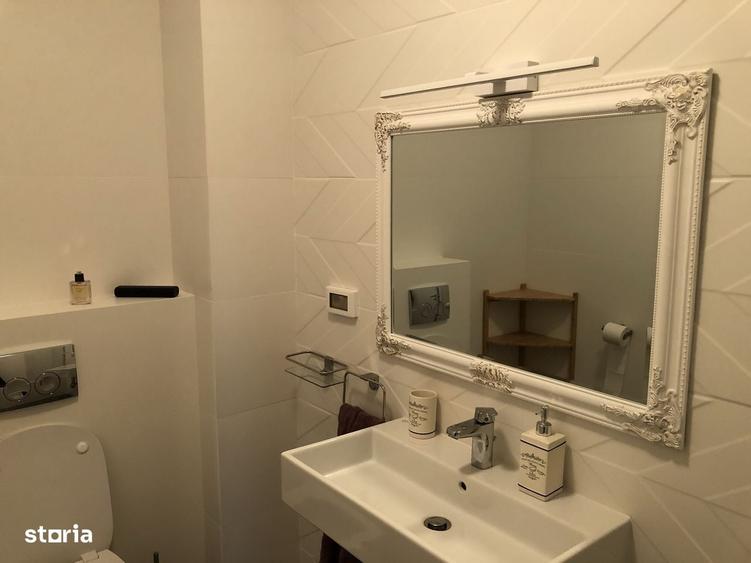Apartament cu 2 camere în P-ța Unirii