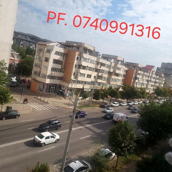 Apartament cu 3 camere decomandat în Lunca Cetățuii