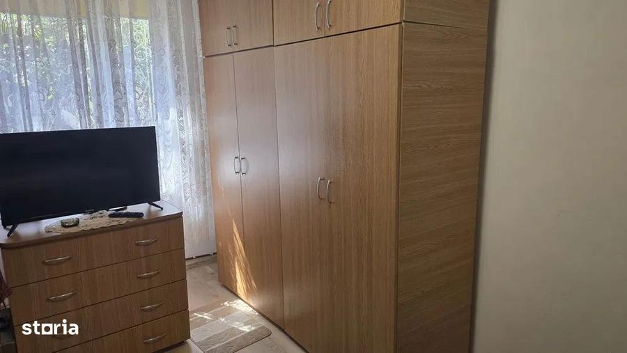 Apartament cu 2 camere semidecomandat în Inel II