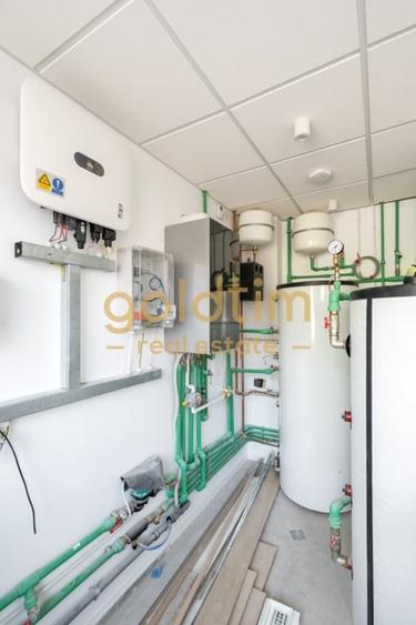 Casă individuală cu 6 camere cu Canalizare în Pipera