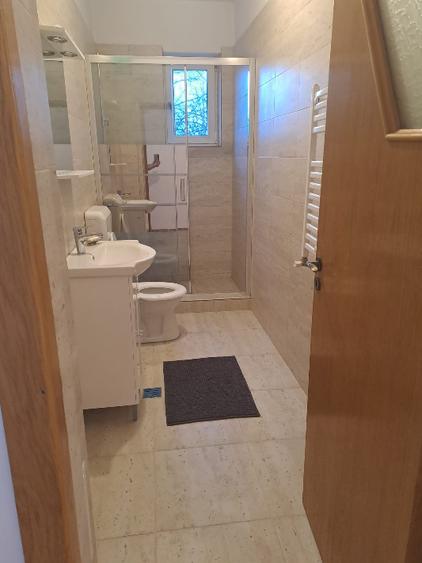 Apartament cu 2 camere decomandat, mobilat în Băneasa