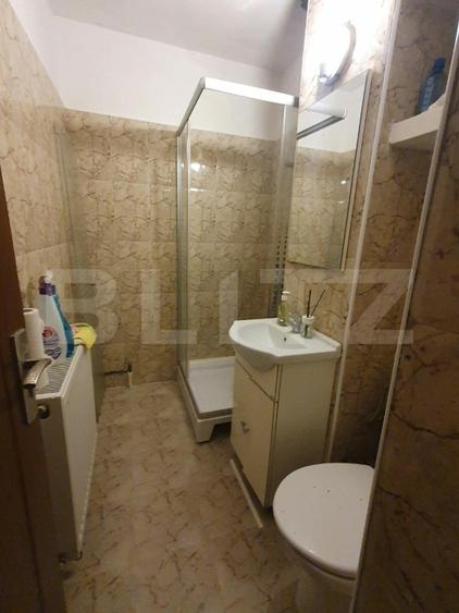 Apartament cu 2 camere semidecomandat, mobilat în Micro 6