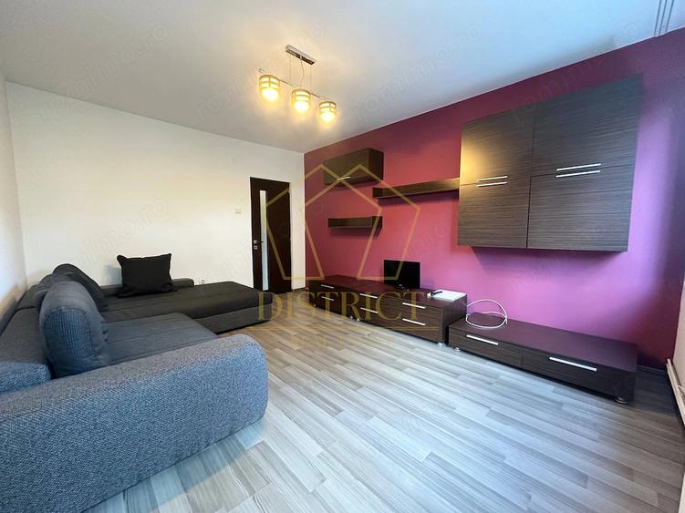 Apartament cu 2 camere semidecomandat în Complex Studențesc