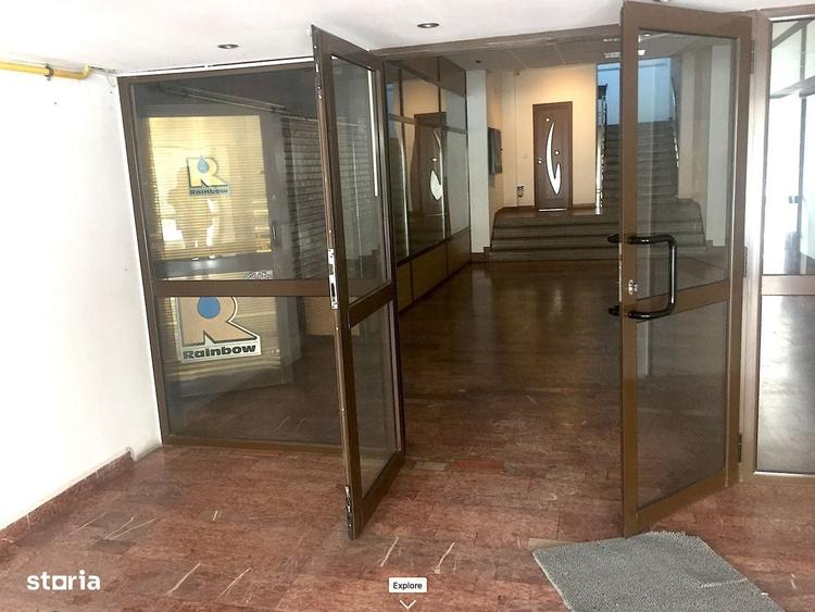 Spațiu comercial, de 436 mp, în Băneasa