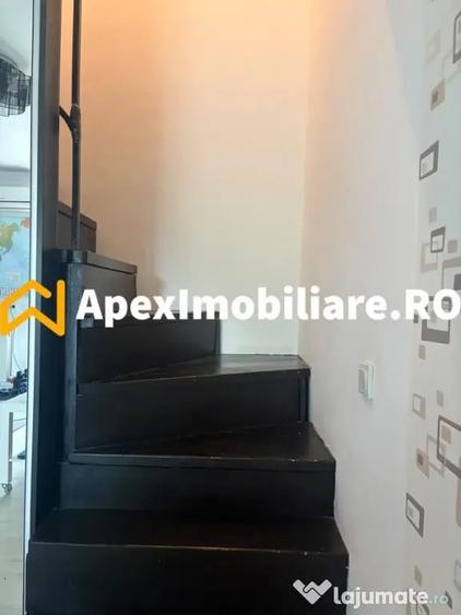 Apartament cu 3 camere semidecomandat în Ozana