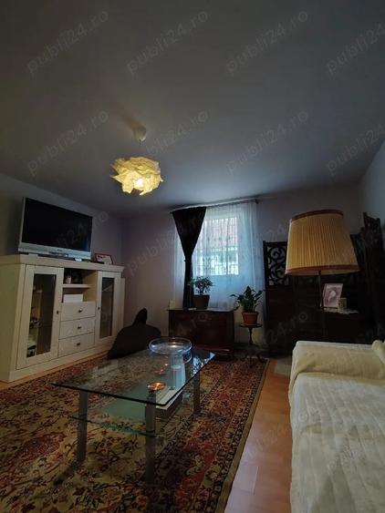 Casă cu 3 camere cu Teren 1567 Mp în Ianova