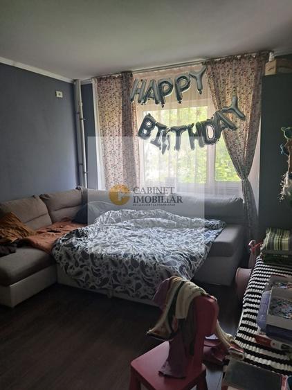 Apartament cu 3 camere decomandat în Politehnica