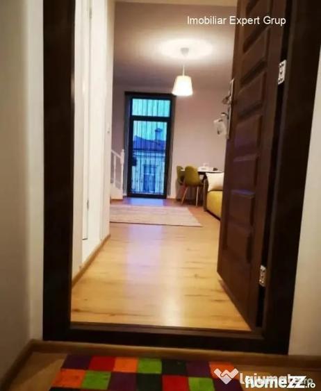 Apartament cu 4 camere decomandat în Unirii