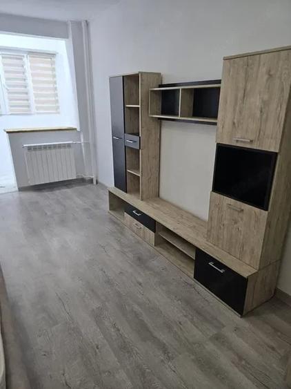 Garsonieră semidecomandată, mobilată în Basarabia