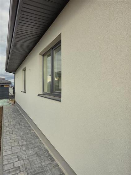 Casă individuală cu 5 camere cu Teren 500 Mp în Tărlungeni