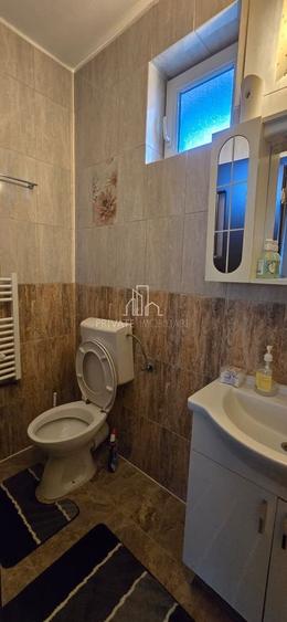 Casă individuală cu 5 camere cu Teren 192 Mp în Central