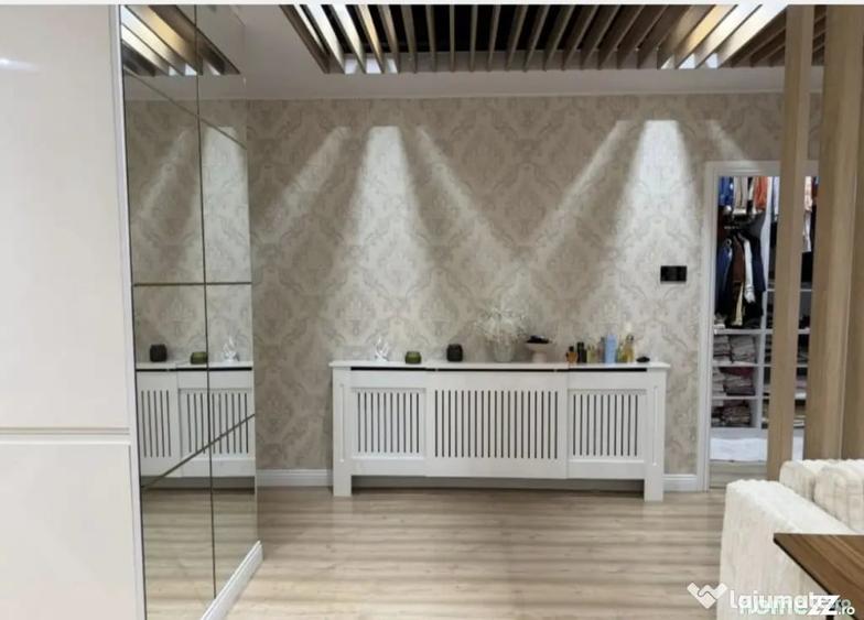 Apartament cu 3 camere decomandat în Ultracentral