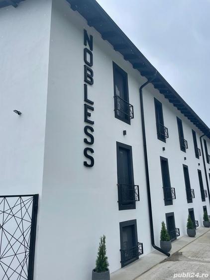 Spațiu comercial, de 883 mp, în Eșelnița