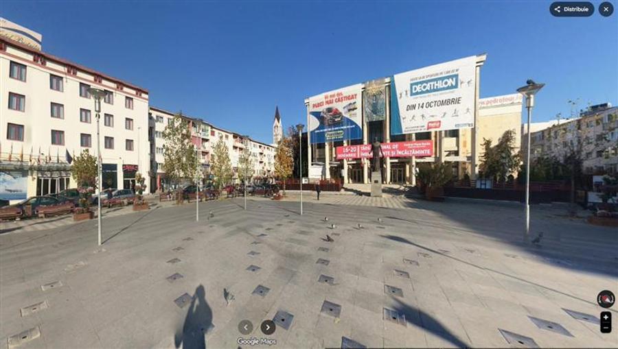Apartament cu 2 camere decomandat în Ultracentral