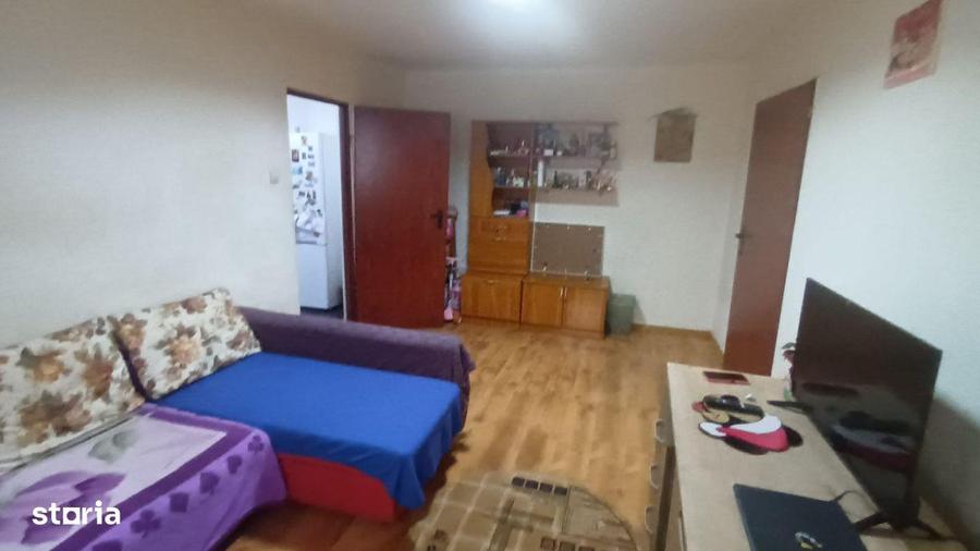 Apartament cu 2 camere semidecomandat în Drumul Taberei — fotografia 1