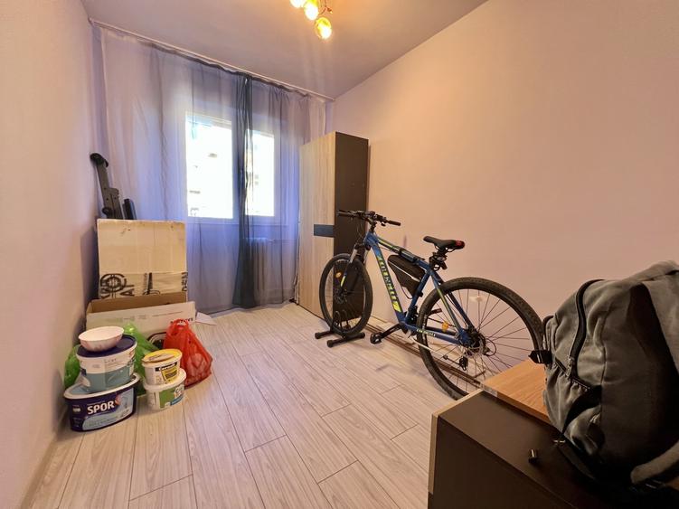 Apartament cu 3 camere semidecomandat, mobilat în Șagului