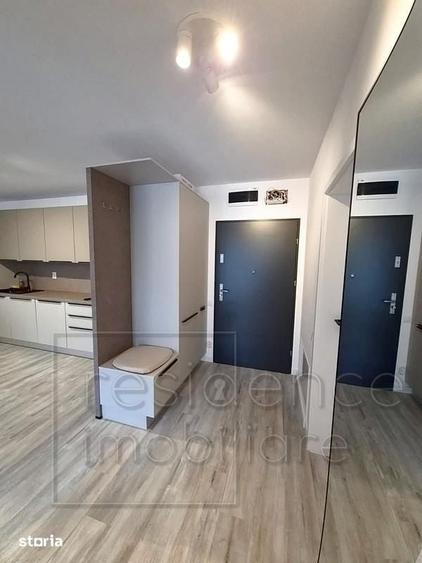 Apartament cu 2 camere semidecomandat în Mărăști