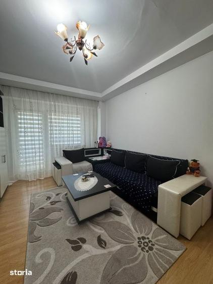 Apartament cu 4 camere decomandat, mobilat în Ferentari