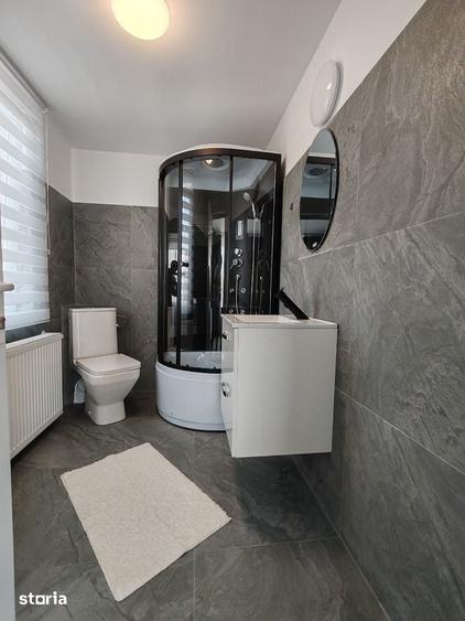 Casă cu 4 camere cu Teren 300 Mp în Craiovei