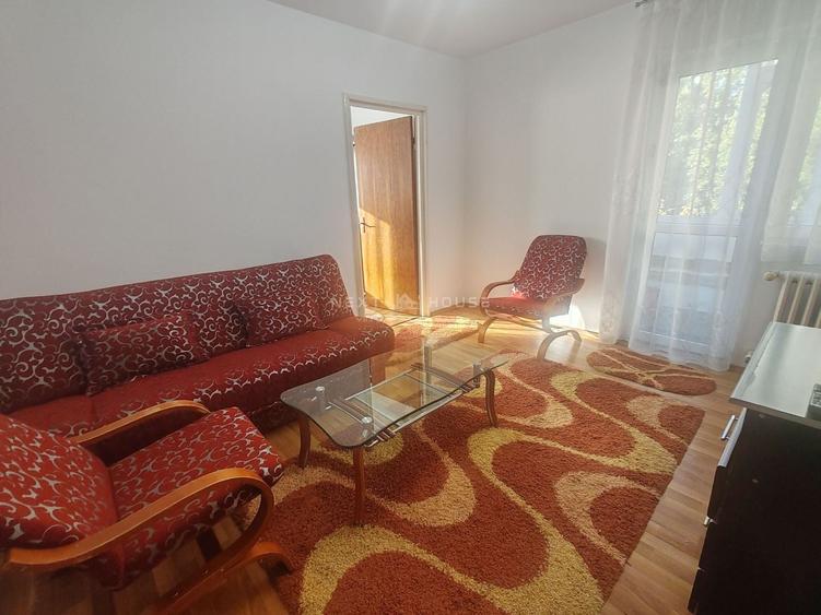 Apartament cu 2 camere semidecomandat, mobilat în Rahova