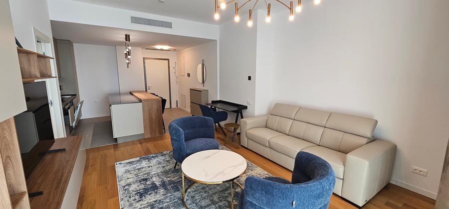 Apartament cu 2 camere semidecomandat, mobilat în Floreasca