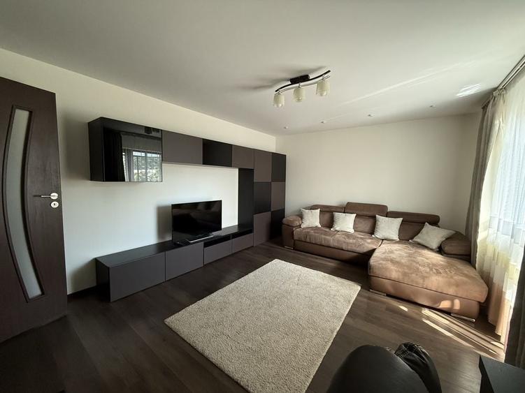 Apartament cu 2 camere decomandat în Sebastian