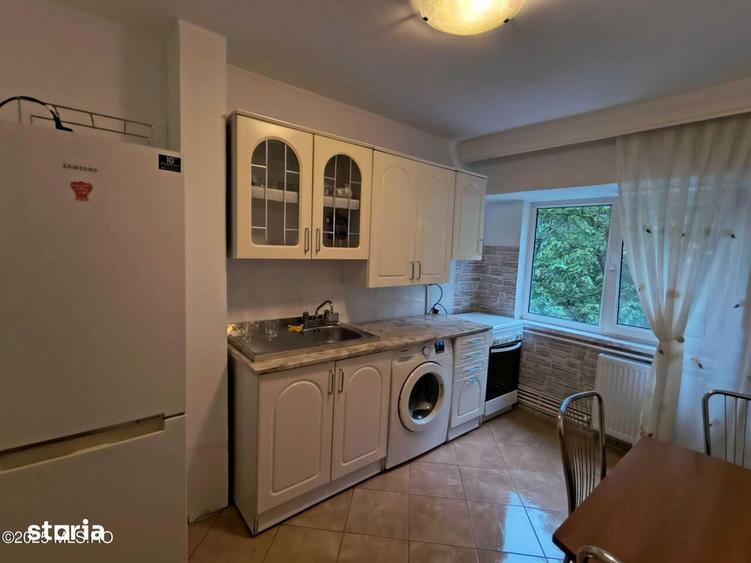 Apartament cu 2 camere decomandat, mobilat în Tomis III