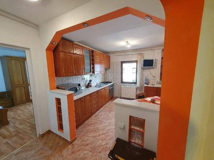 Apartament cu 2 camere decomandat în Sânpetru