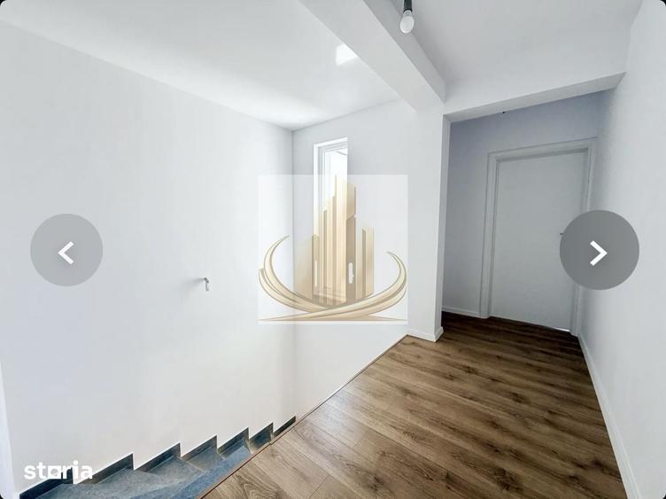 Duplex cu 5 camere cu Canalizare în Moșnița Nouă