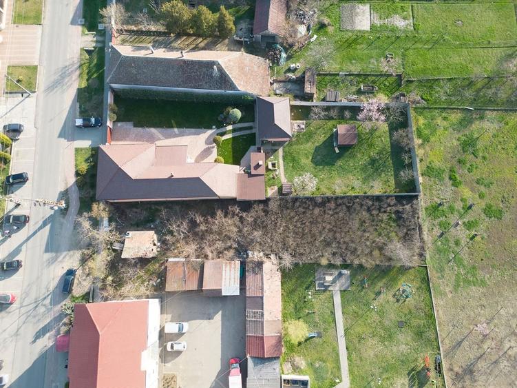 Teren Construcții intravilan de 890 mp, în Vladimirescu