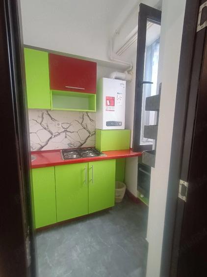 Garsonieră semidecomandată în Central