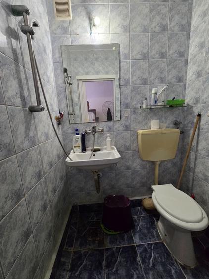 Garsonieră semidecomandată în Titan