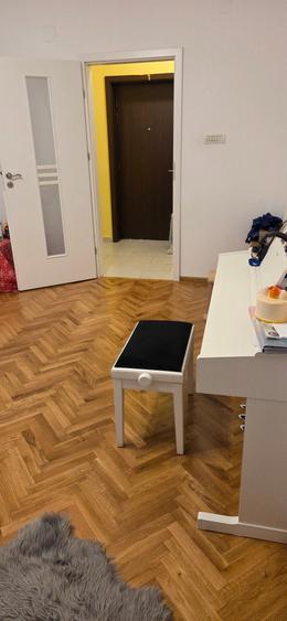 Apartament cu 2 camere decomandat în Primăverii