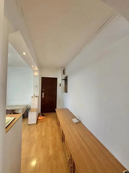 Apartament cu 2 camere decomandat în Soarelui