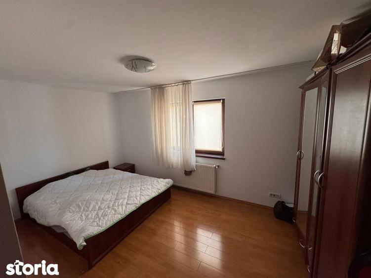 Casă cu 6 camere cu Teren 360 Mp în Chiajna