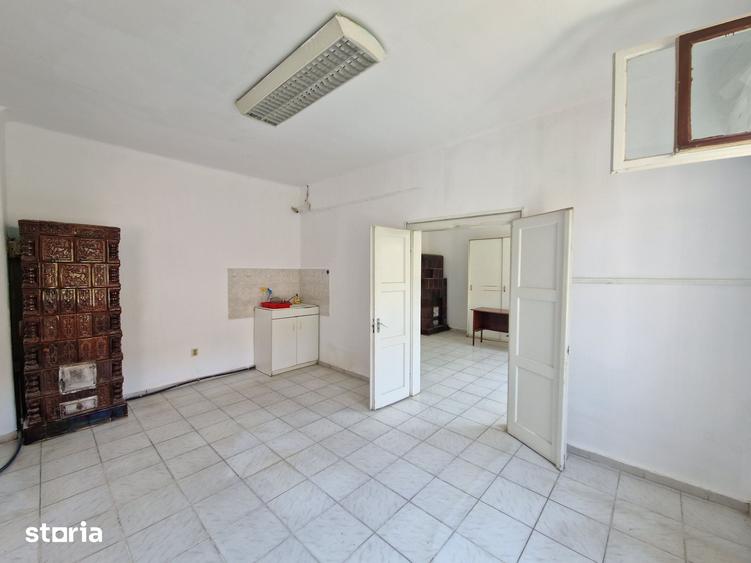 Spațiu comercial, de 158 mp, în Ultracentral