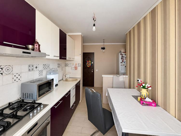 Apartament cu 2 camere decomandat în Dristor