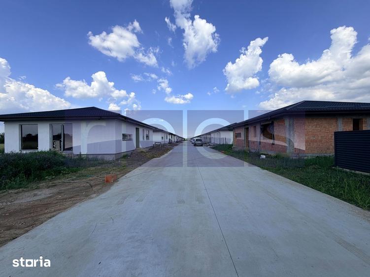 Casă cu 4 camere cu Teren 456 Mp în Tunari
