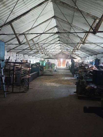 Spațiu industrial, de 900 mp, în Ilieni