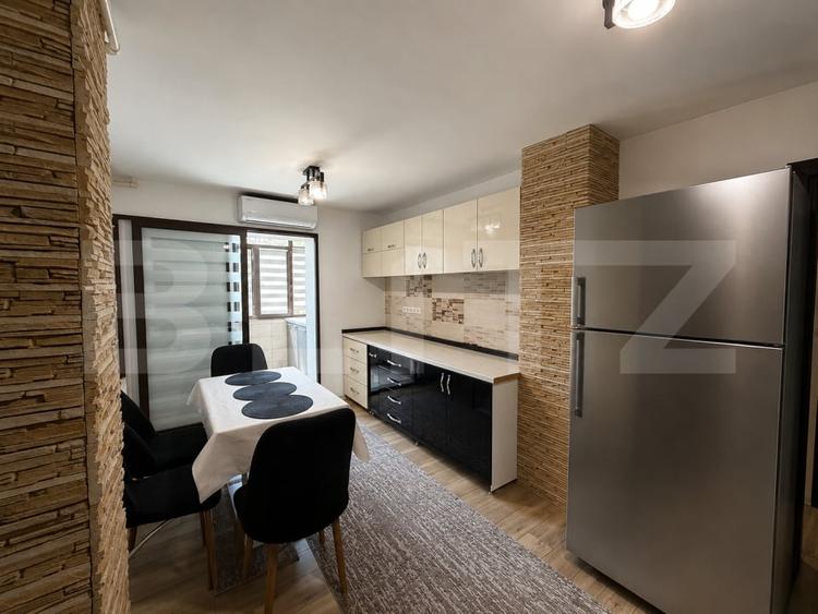 Apartament cu 2 camere decomandat, mobilat în Central