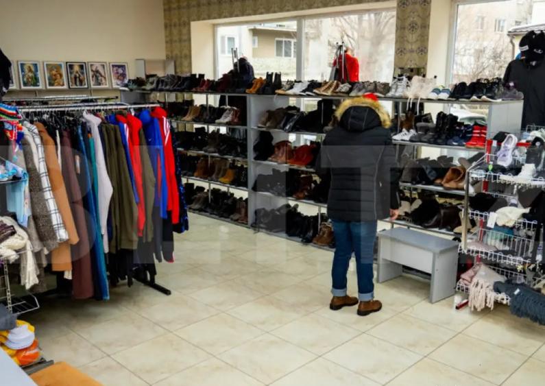 Casă cu 4 camere cu Teren 485 Mp în Central