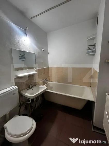 Apartament cu 2 camere semidecomandat, mobilat în Grivița