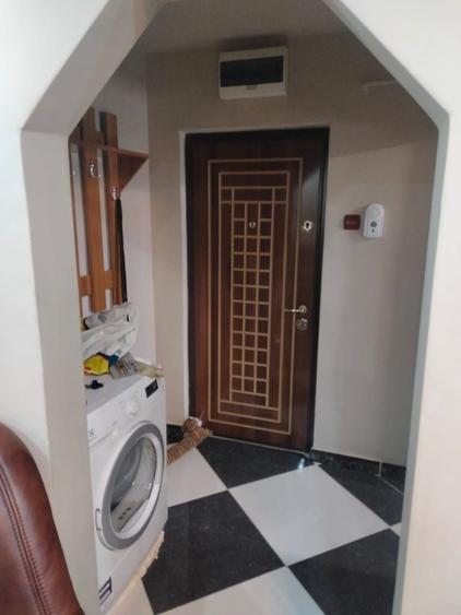 Apartament cu 2 camere decomandat în Obor