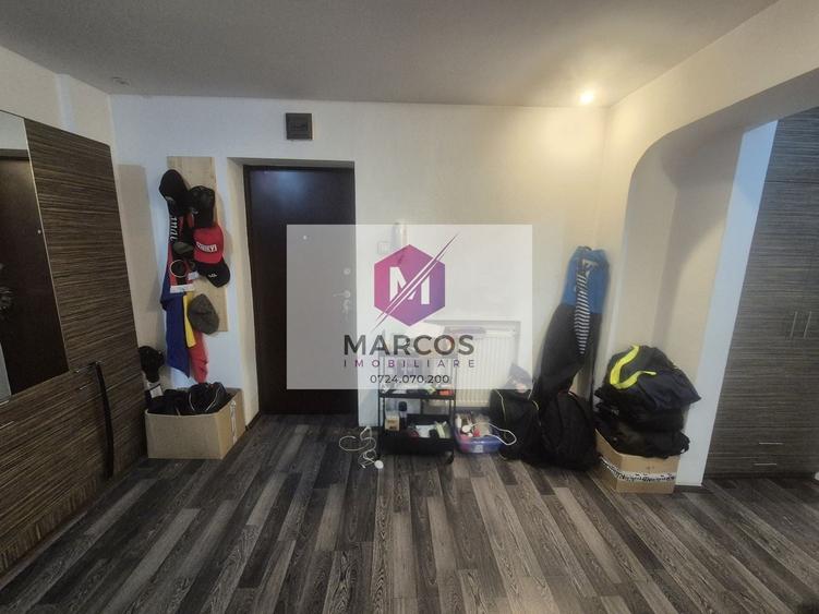 Vand apartament 2 camere Centru - 4
