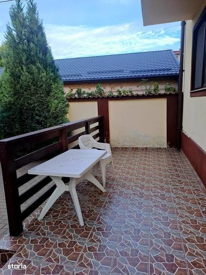 Casă cu 4 camere cu Teren 375 Mp în Rovine