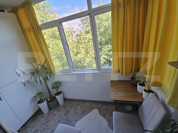 Apartament cu 3 camere decomandat în Central