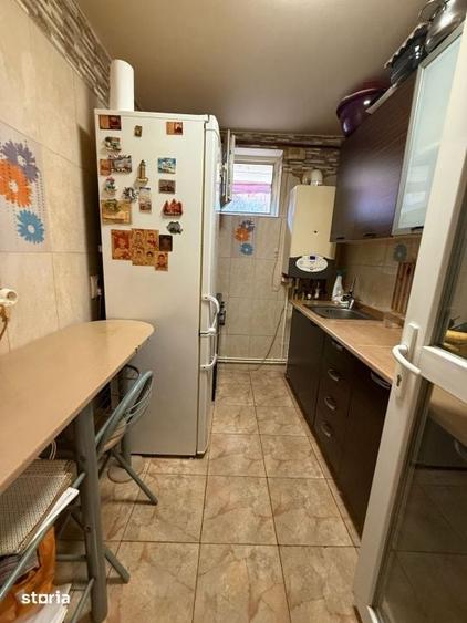 Apartament cu 2 camere decomandat în Bariera Vâlcii